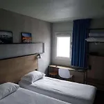 Ibis Centre 3*