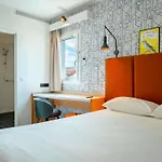 Ibis Centre Bajonna