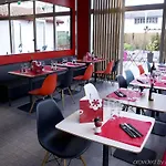 Ibis Centre