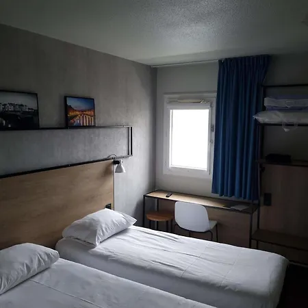 Ibis Centre 3*