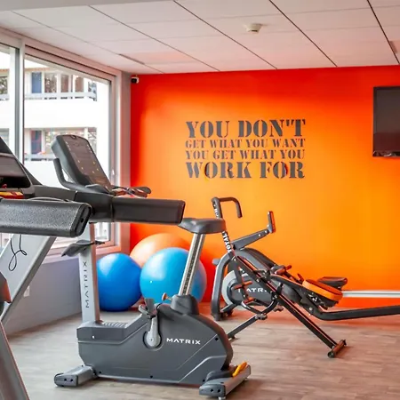 Hotel Ibis Centre 3*