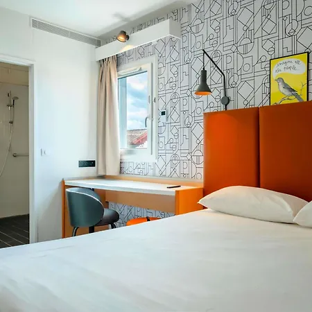 Ibis Centre Hotel