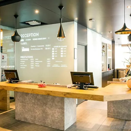 Hotel Ibis Centre 3*