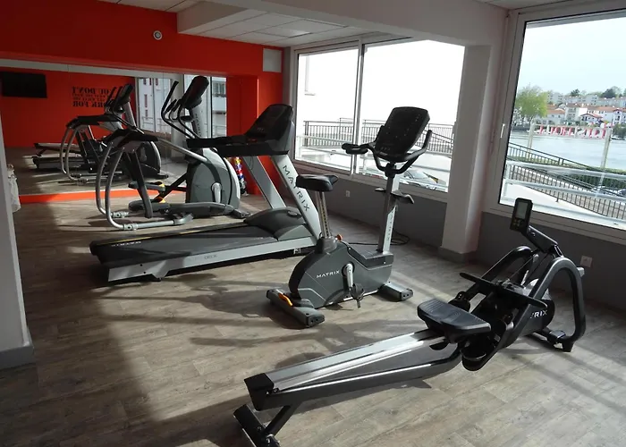 Ibis Centre 3* بايون