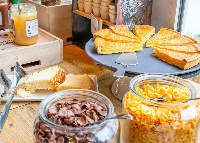 Hotel Ibis Centre 3*