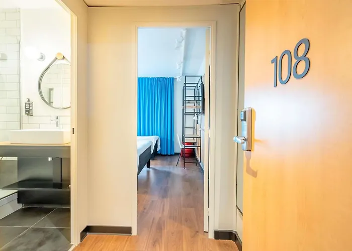 Ibis Centre Hotel