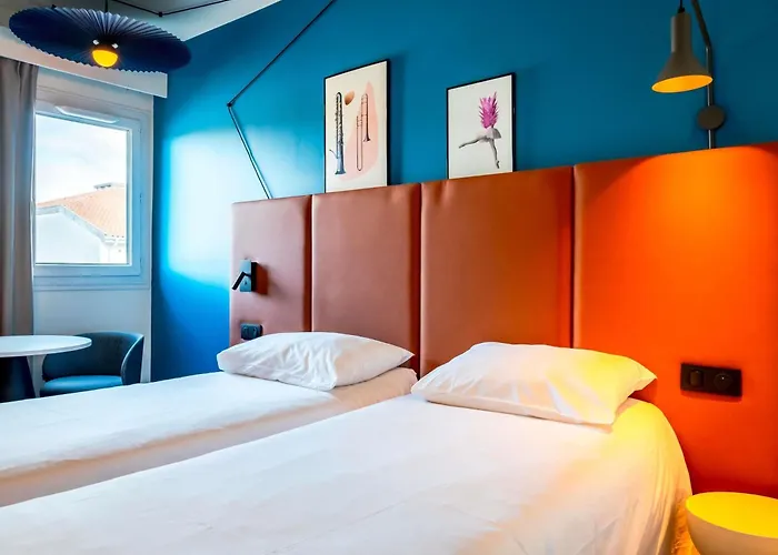 Ibis Centre Baiona