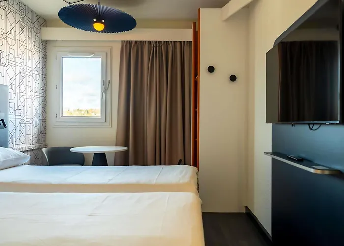 Hotel Ibis Centre 3*