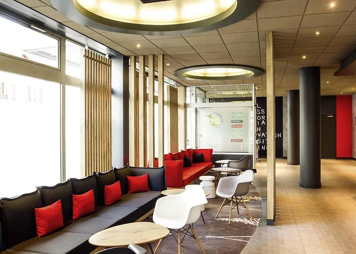 Ibis Centre